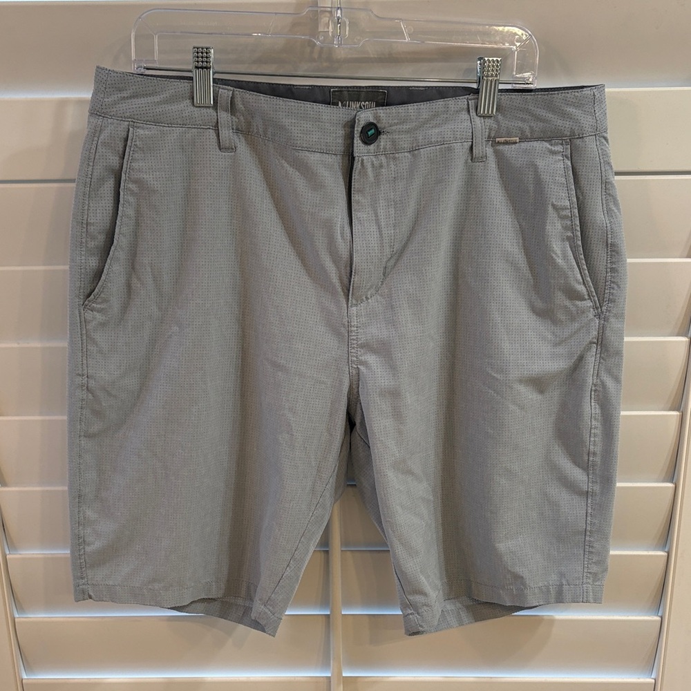 Linksoul Men's Gray Flat Front Shorts